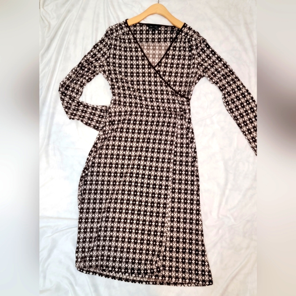 MAX AND CLEO DRESS size medium Multicolor dress long sleeve